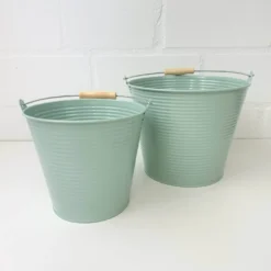 Eimer mintgrün