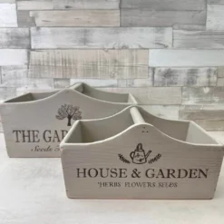 Holz Kiste grau gewischt