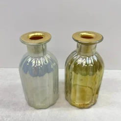 Kerzenhalter auf Glas Vase