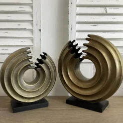 Rinny Messing/Alu Statue
