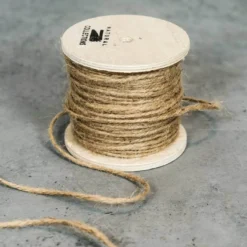 Seil auf Holzspule